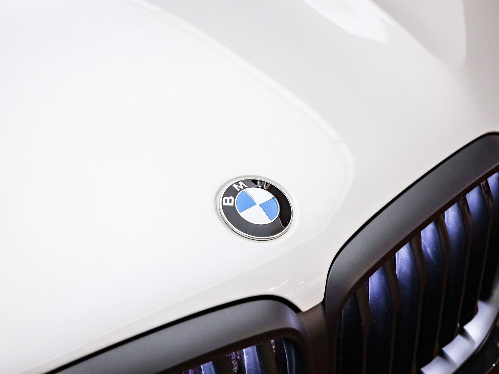 New 2026 BMW X5 xDrive40i w/ M Sport Package image 6