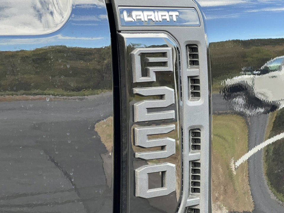 New 2026 Ford F250 Lariat w/ Black Appearance Package image 2