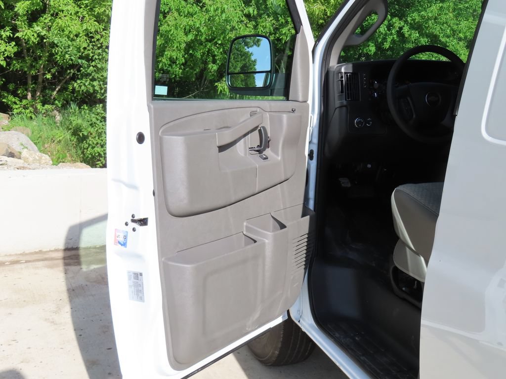 New 2026 Chevrolet Express 3500 Extended w/ Driver Convenience Package RWD image 21