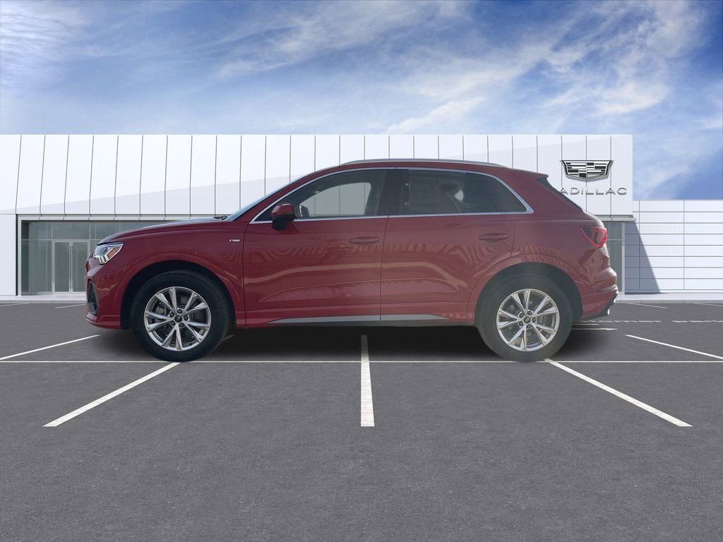 Used 2025 Audi Q3 2.0T Premium image 5