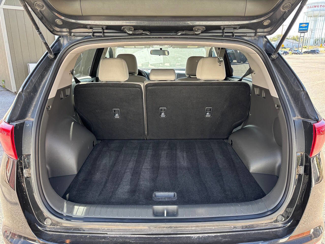 Used 2017 Kia Sportage LX image 26