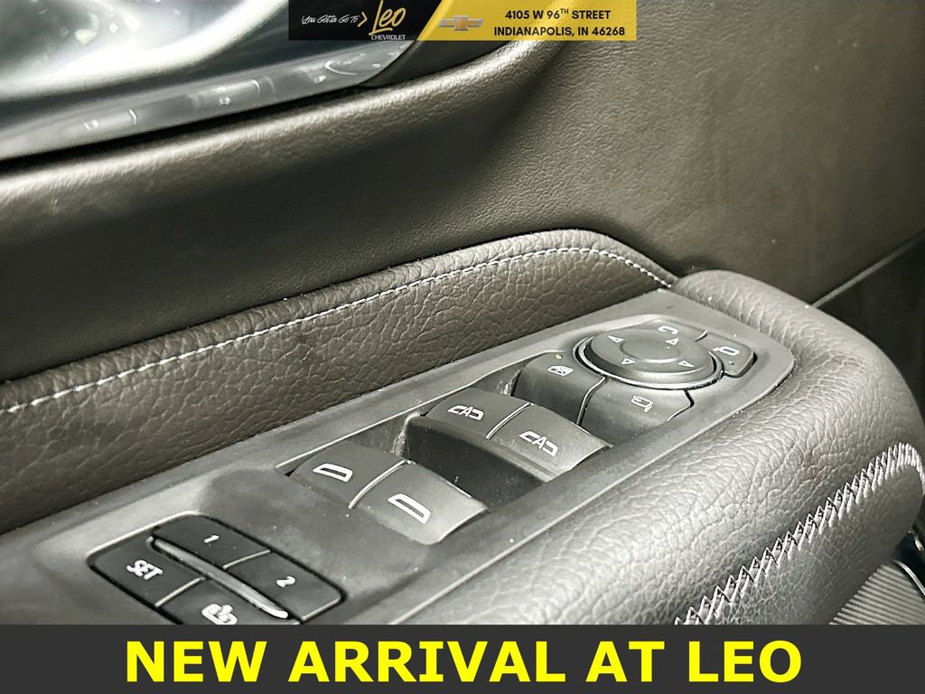 Used 2024 GMC Yukon XL Denali w/ Advanced Technology Package image 18