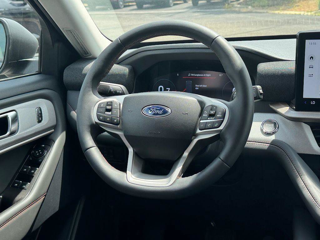 New 2026 Ford Explorer Active w/ Active Comfort Package AWD/4WD image 22