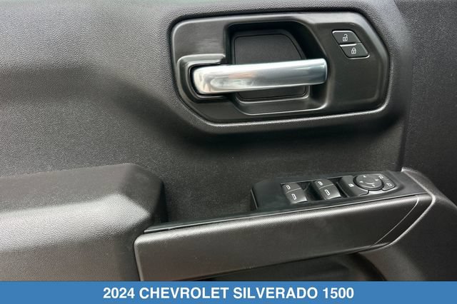 Used 2024 Chevrolet Silverado 1500 Custom w/ Turbomax Blackout Package RWD image 12