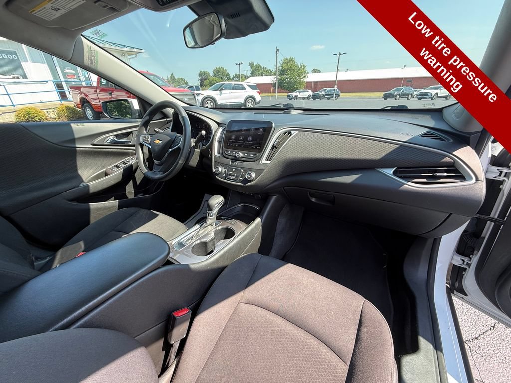 Used 2022 Chevrolet Malibu LS w/ Driver Confidence Package II FWD image 43