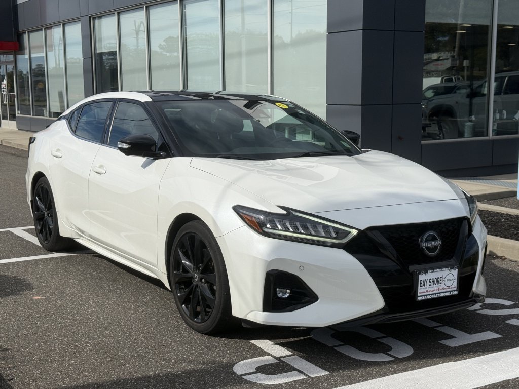 Certified 2023 Nissan Maxima SR w/ Sport Mat Group