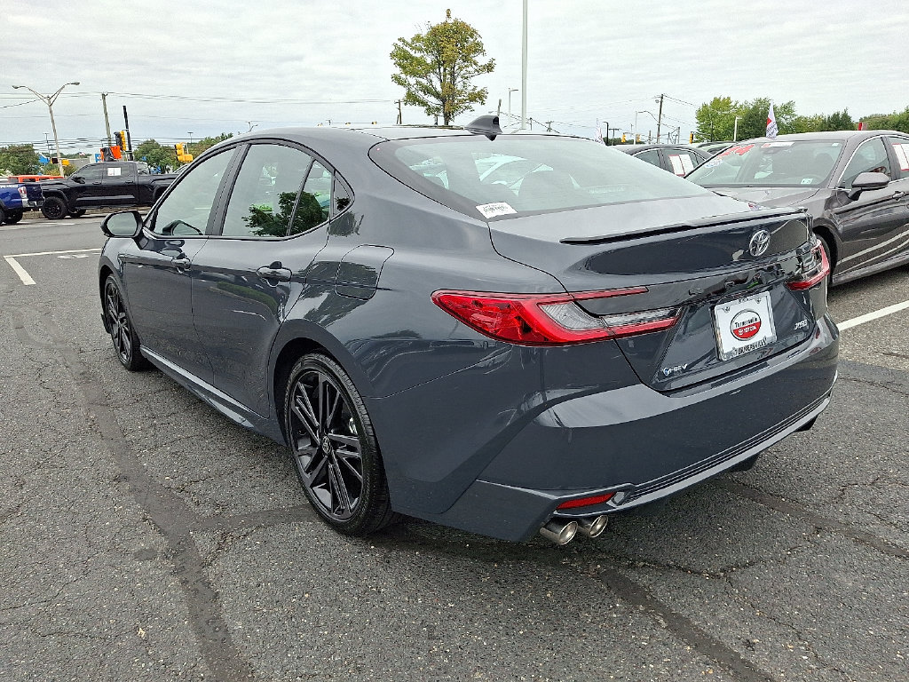 Used 2026 Toyota Camry XSE FWD image 4
