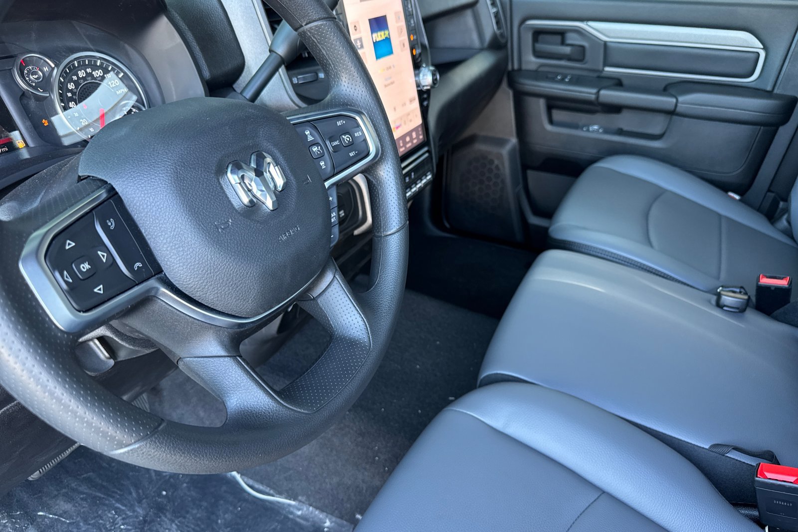 New 2026 RAM 2500 Tradesman AWD/4WD image 9