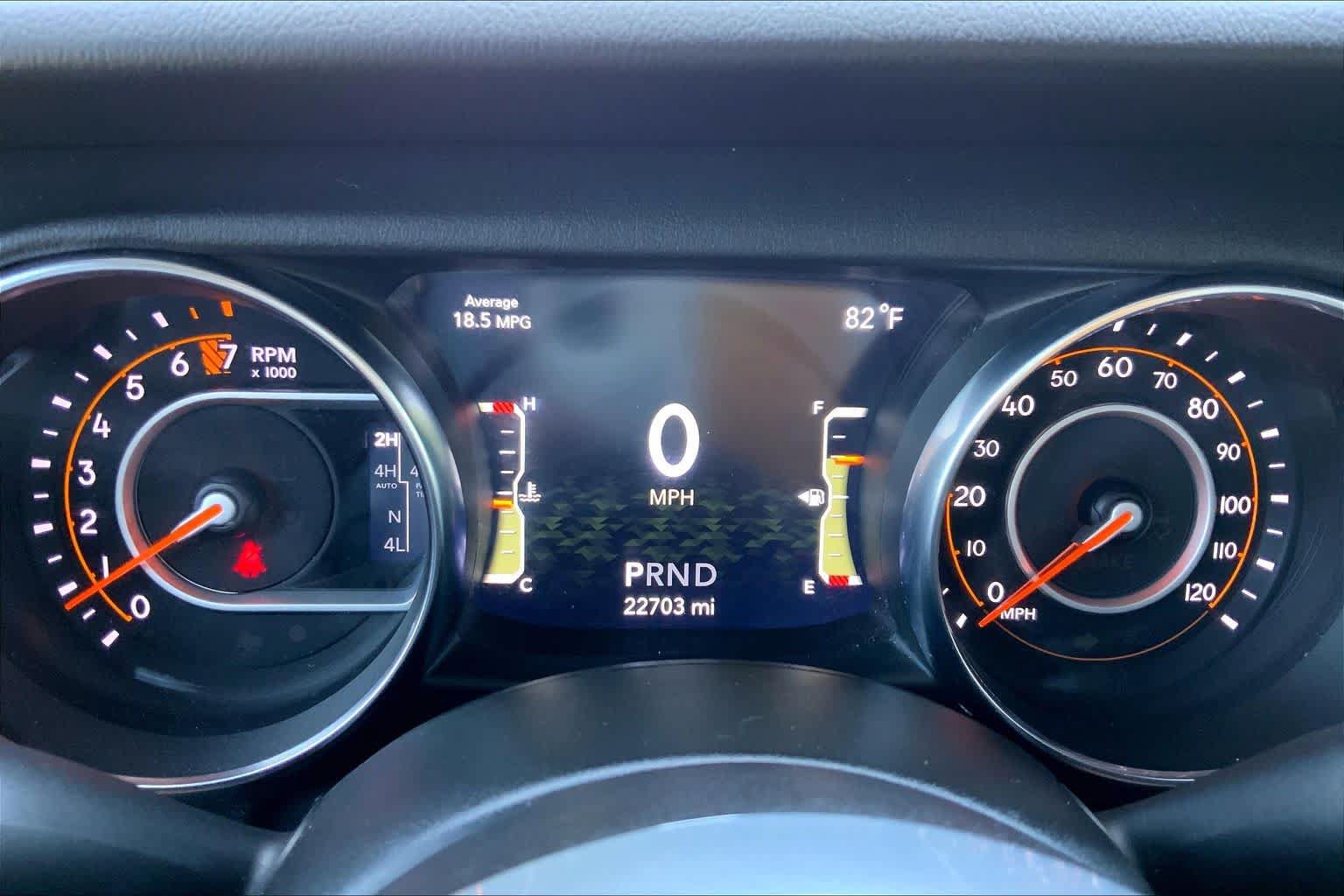 Used 2022 Jeep Wrangler Unlimited Sahara AWD/4WD image 24