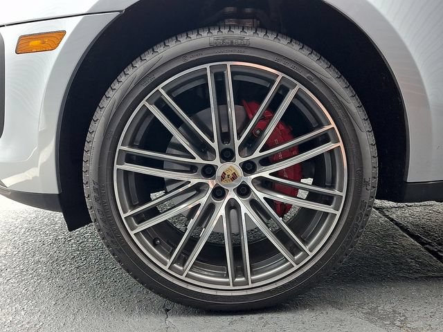 Certified 2026 Porsche Macan S AWD/4WD image 15