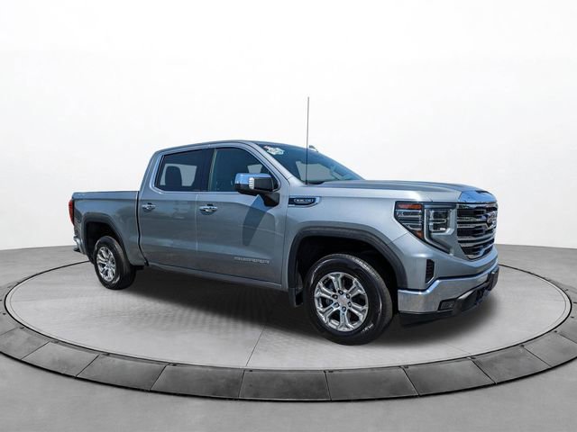 Used 2024 GMC Sierra 1500 SLT image 2