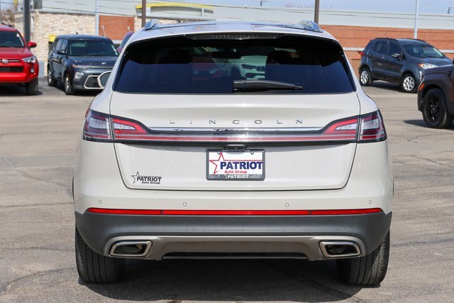 Used 2021 Lincoln Nautilus Reserve image 4