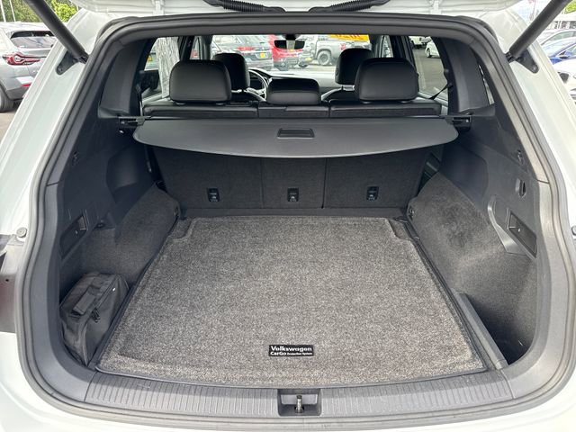 Used 2020 Volkswagen Tiguan SEL Premium R-Line AWD/4WD image 13