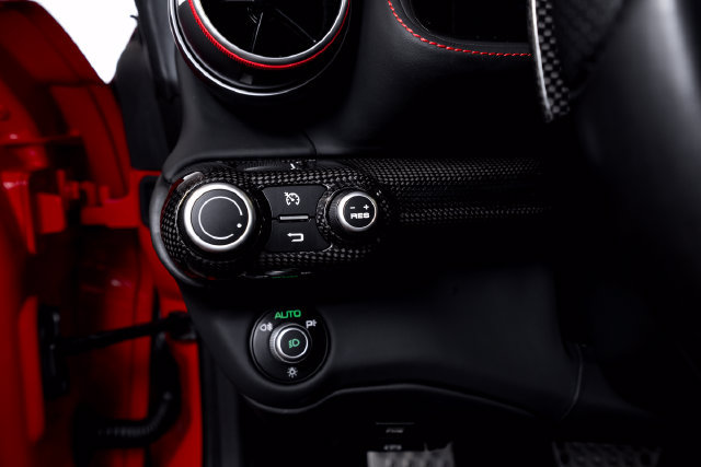 Certified 2019 Ferrari 812 Superfast RWD image 42