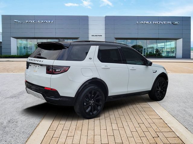 Used 2025 Land Rover Discovery Sport Dynamic SE AWD/4WD image 5