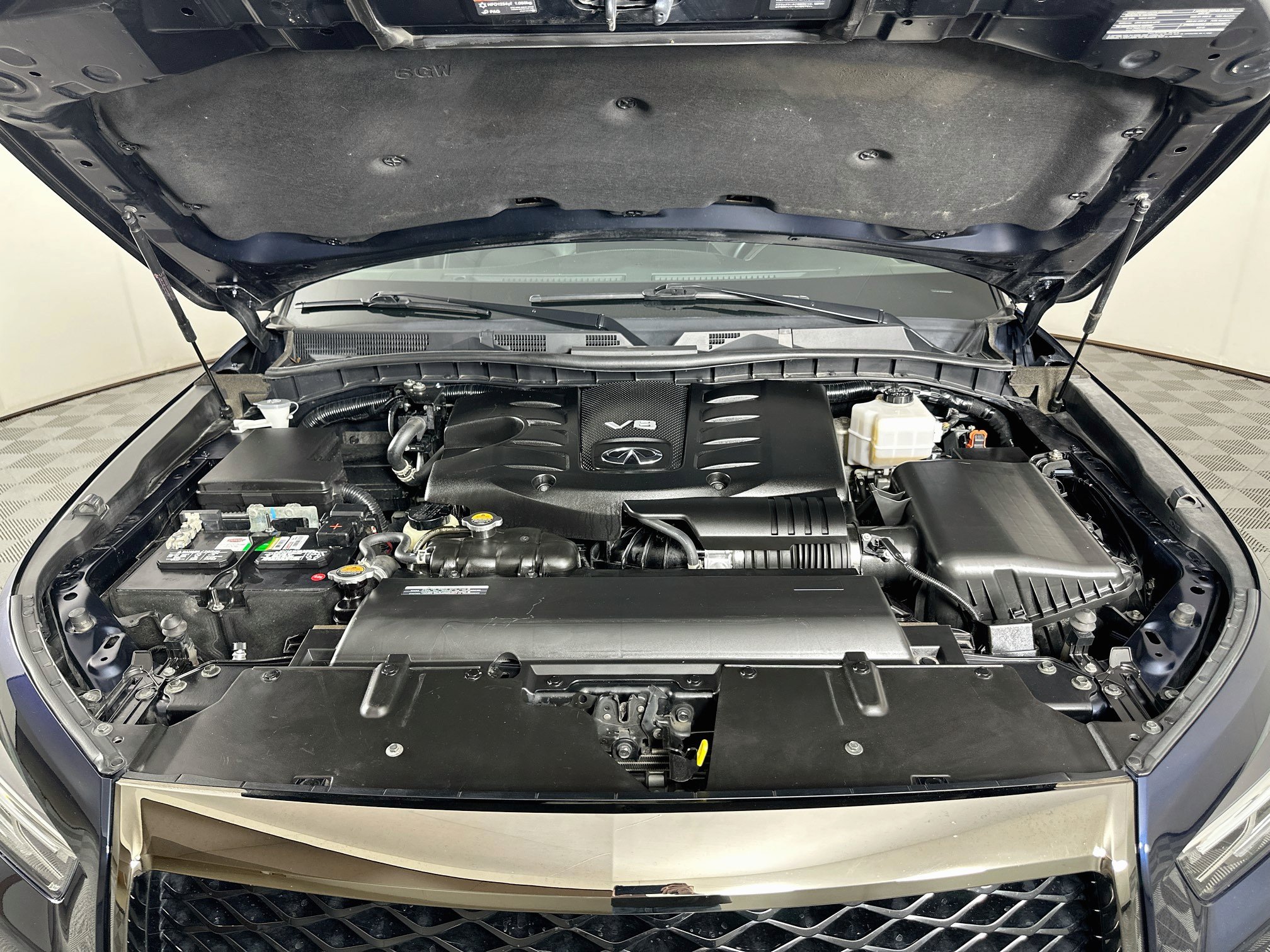 Used 2023 INFINITI QX80 Premium Select w/ Cargo Package AWD/4WD image 36