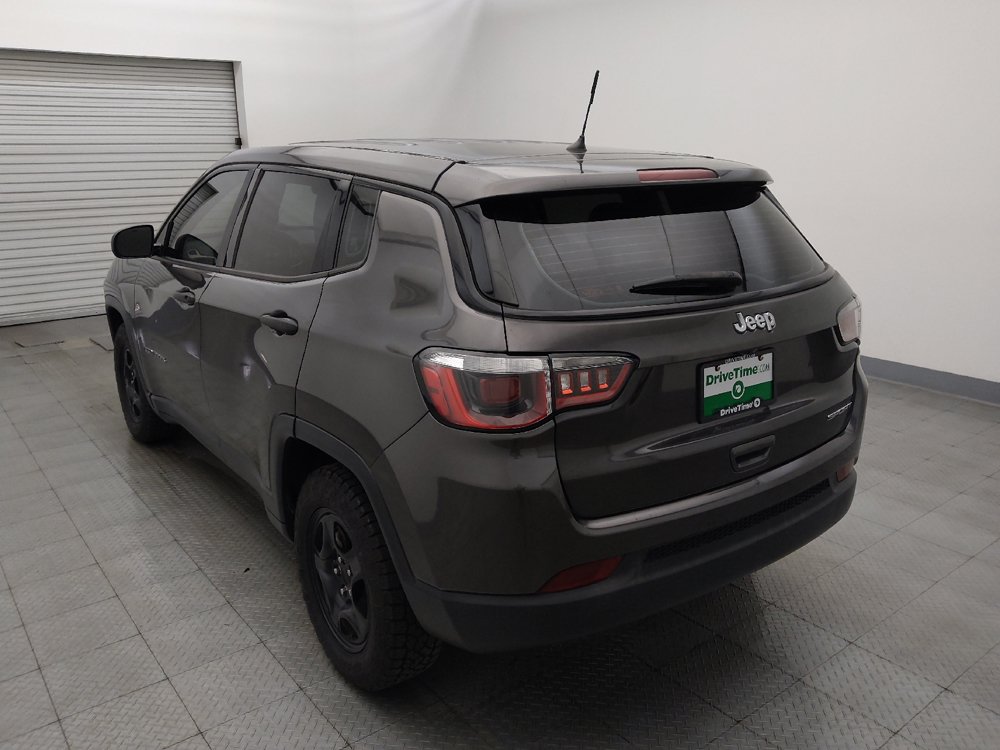 Used 2018 Jeep Compass Sport FWD image 5
