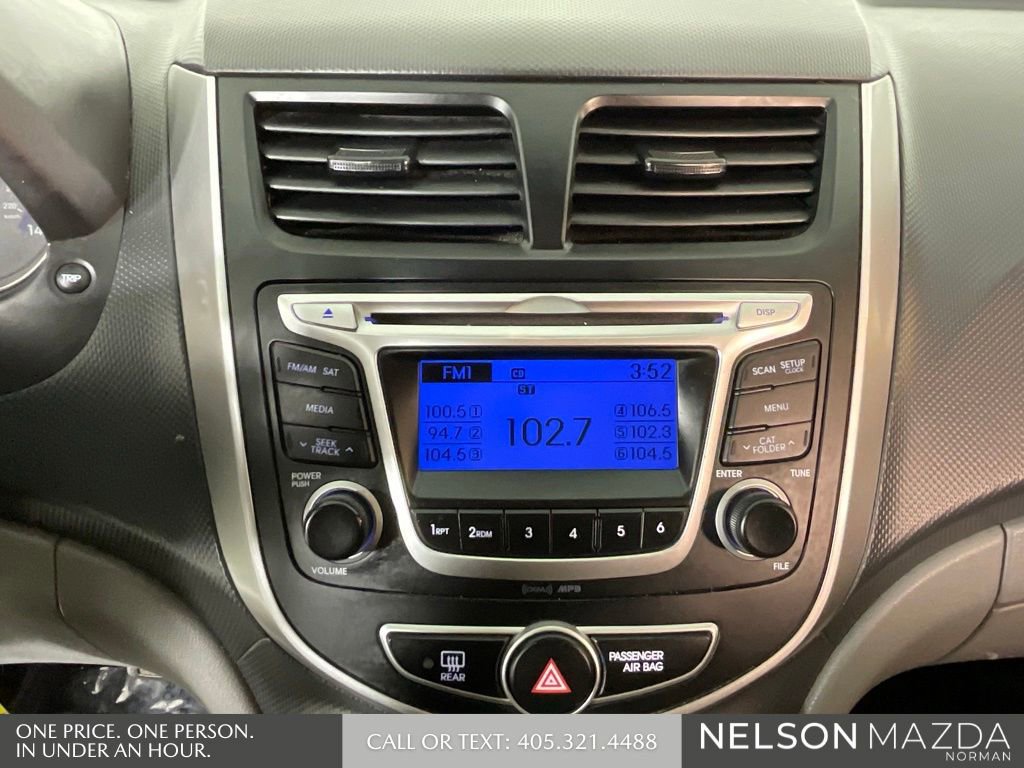 Used 2014 Hyundai Accent GS FWD image 32