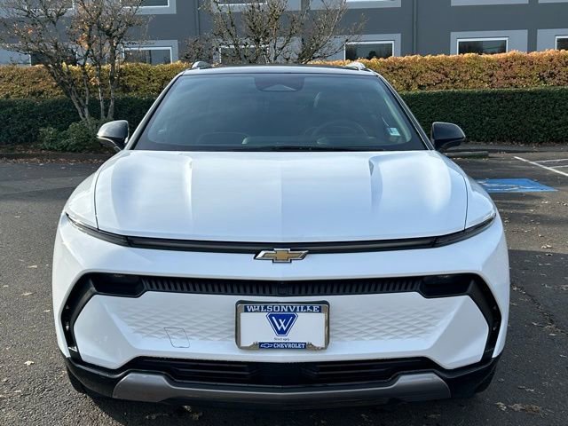 New 2026 Chevrolet Equinox EV LT w/ Convenience Package II image 2