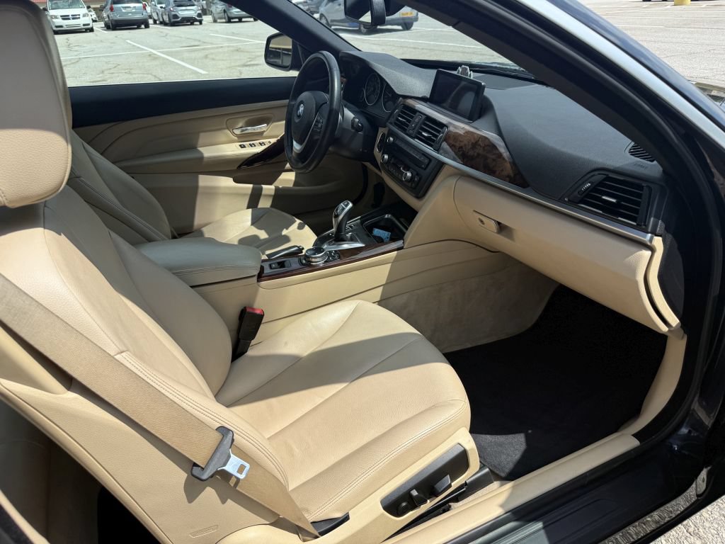 Used 2014 BMW 428i Convertible RWD image 21