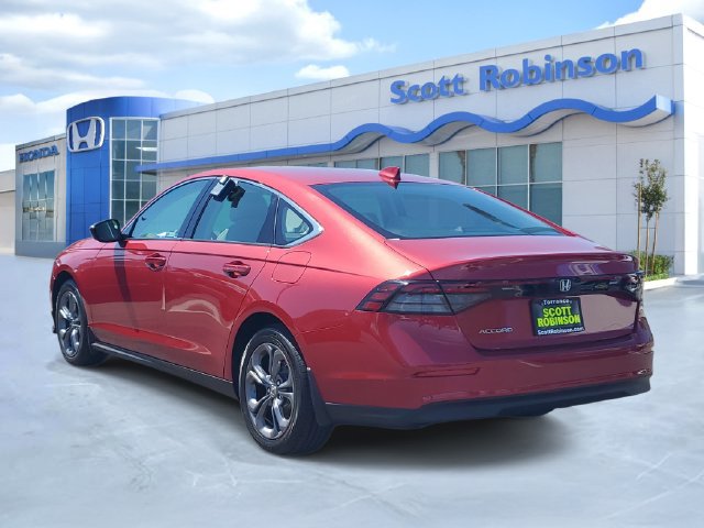 Certified 2023 Honda Accord EX image 3