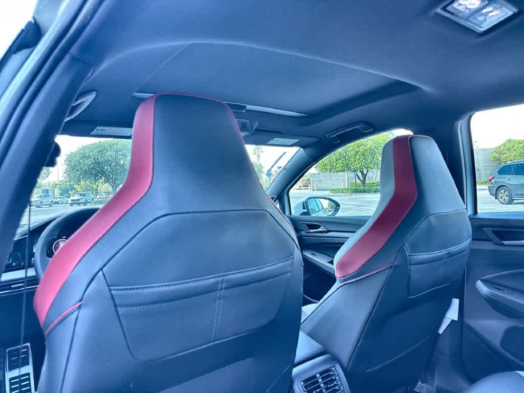 New 2026 Volkswagen GTI SE FWD image 14