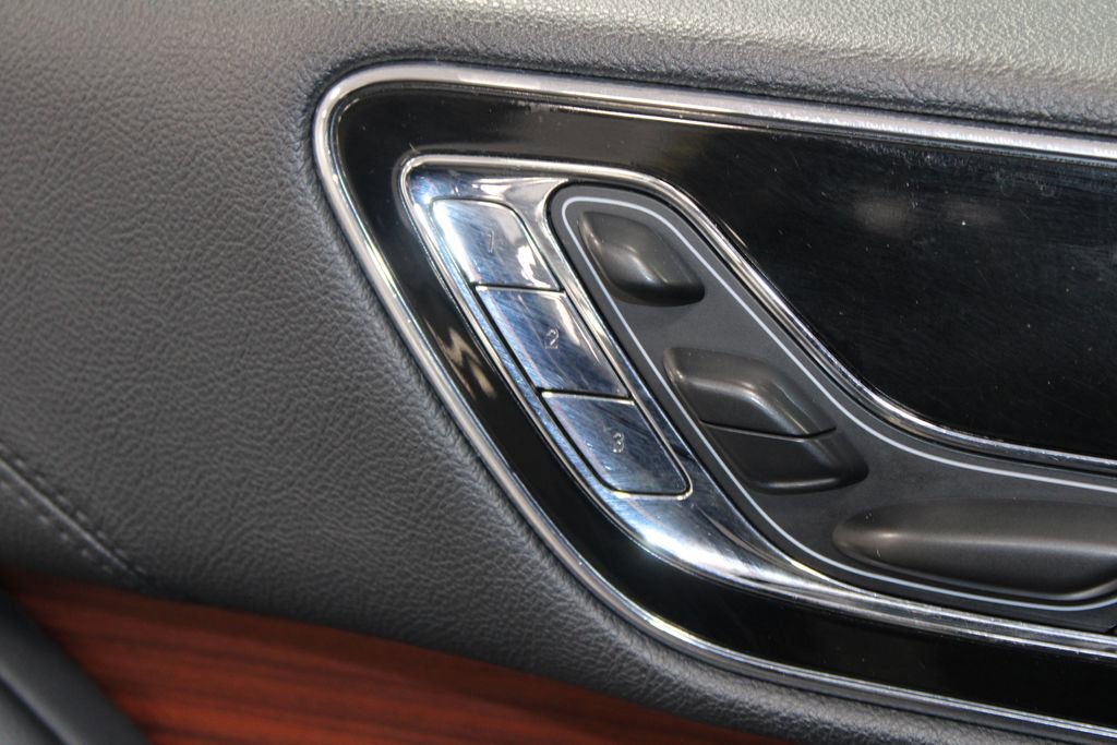 Used 2024 Lincoln Navigator Reserve image 46