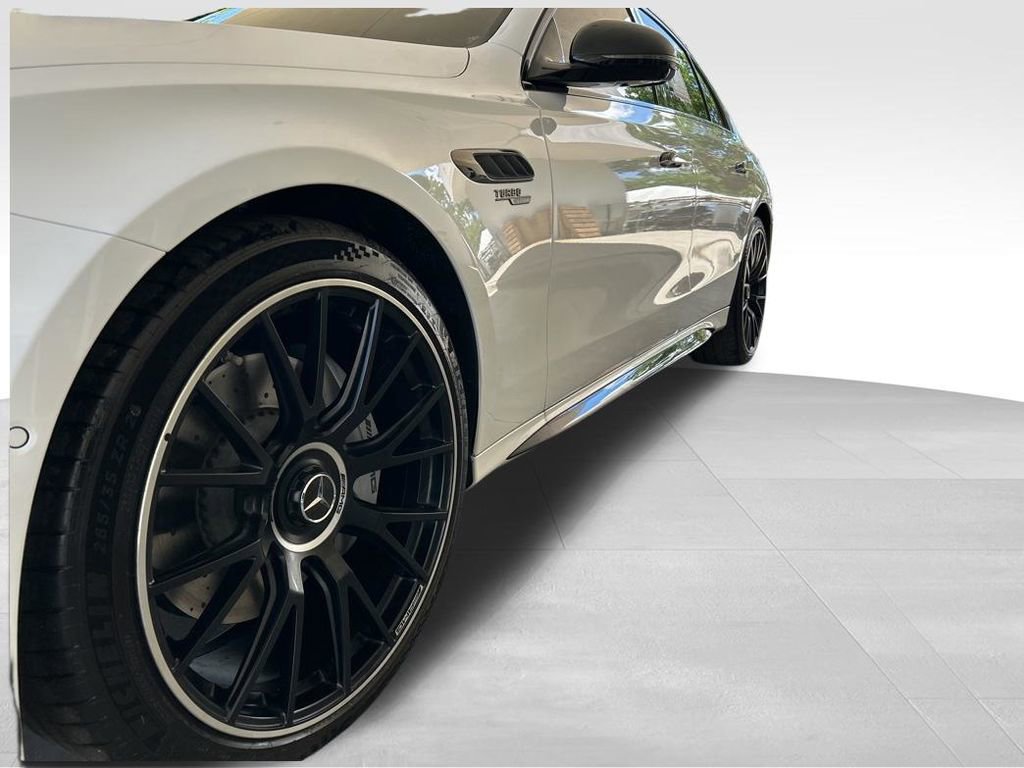 Used 2026 Mercedes-Benz E 53 AMG e 4MATIC Sedan image 18