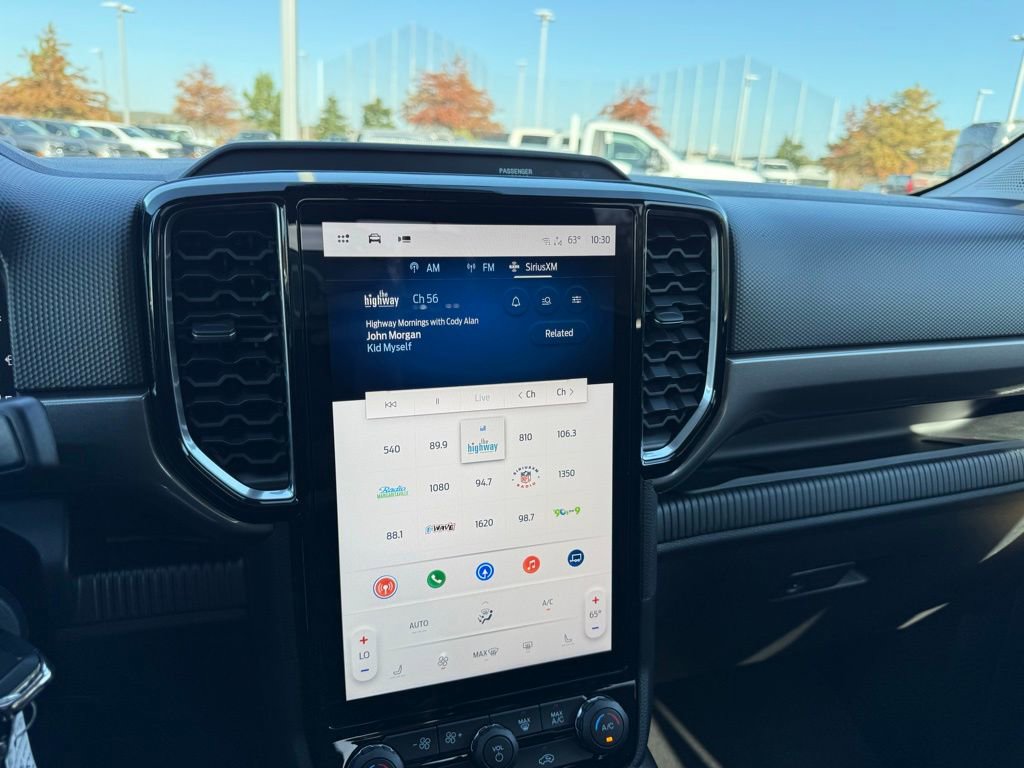 New 2025 Ford Ranger XLT w/ Equipment Group 301A High image 16