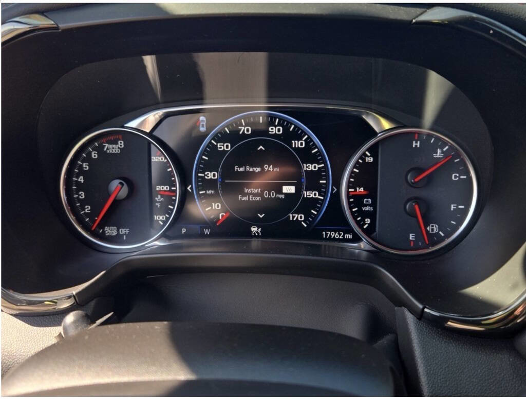 Used 2024 Chevrolet Blazer RS w/ Driver Confidence II Package image 8