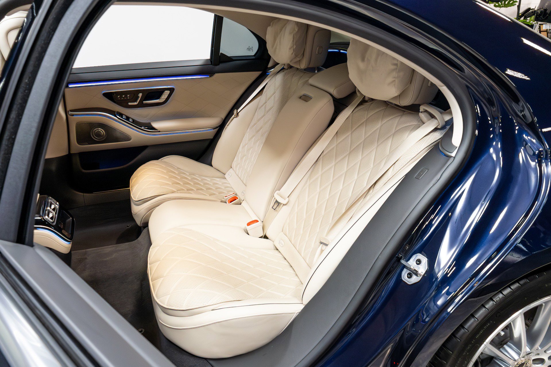 Used 2023 Mercedes-Benz S 580 4MATIC Sedan image 41