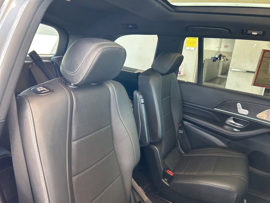 Used 2023 Mercedes-Benz GLS 450 GLS 450 w/ AMG Line Exterior image 30