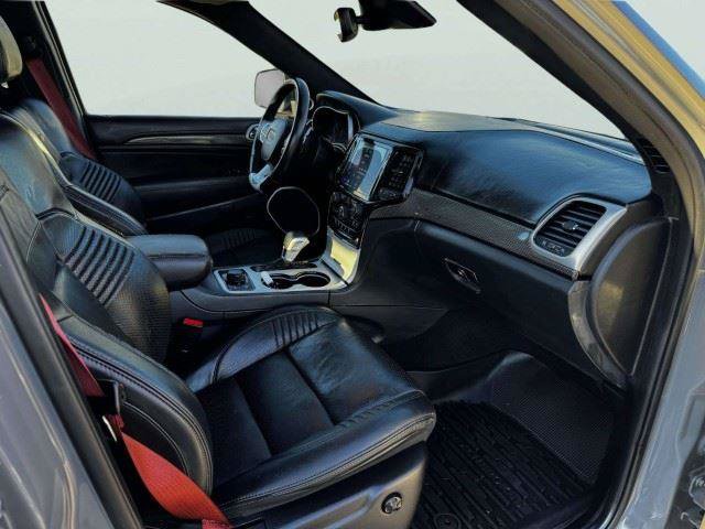 Used 2021 Jeep Grand Cherokee Trackhawk AWD/4WD image 56