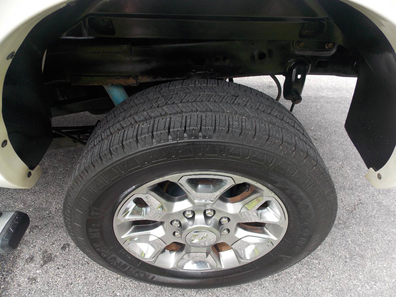 Used 2017 RAM 2500 Limited AWD/4WD image 24