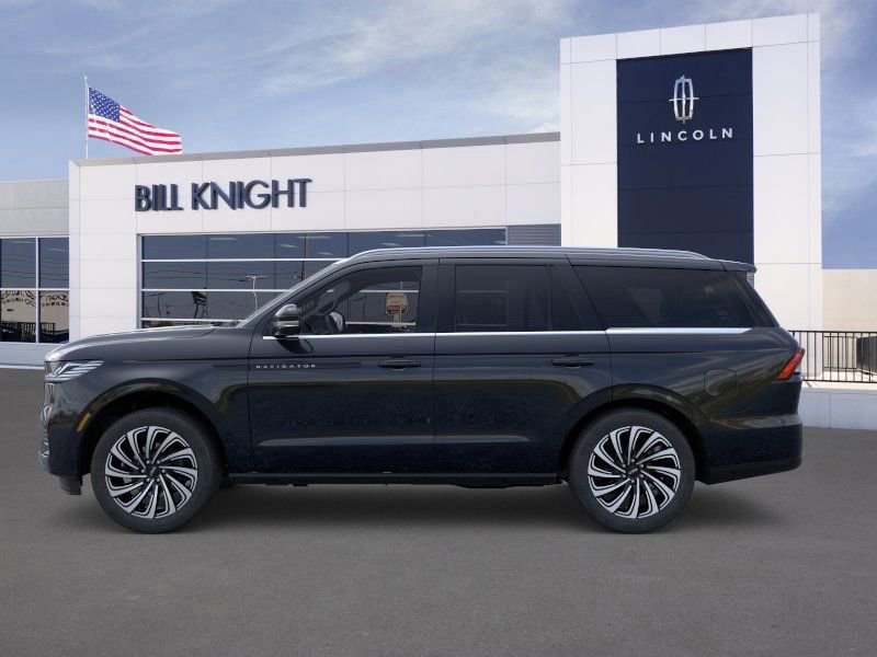 New 2025 Lincoln Navigator Black Label image 3