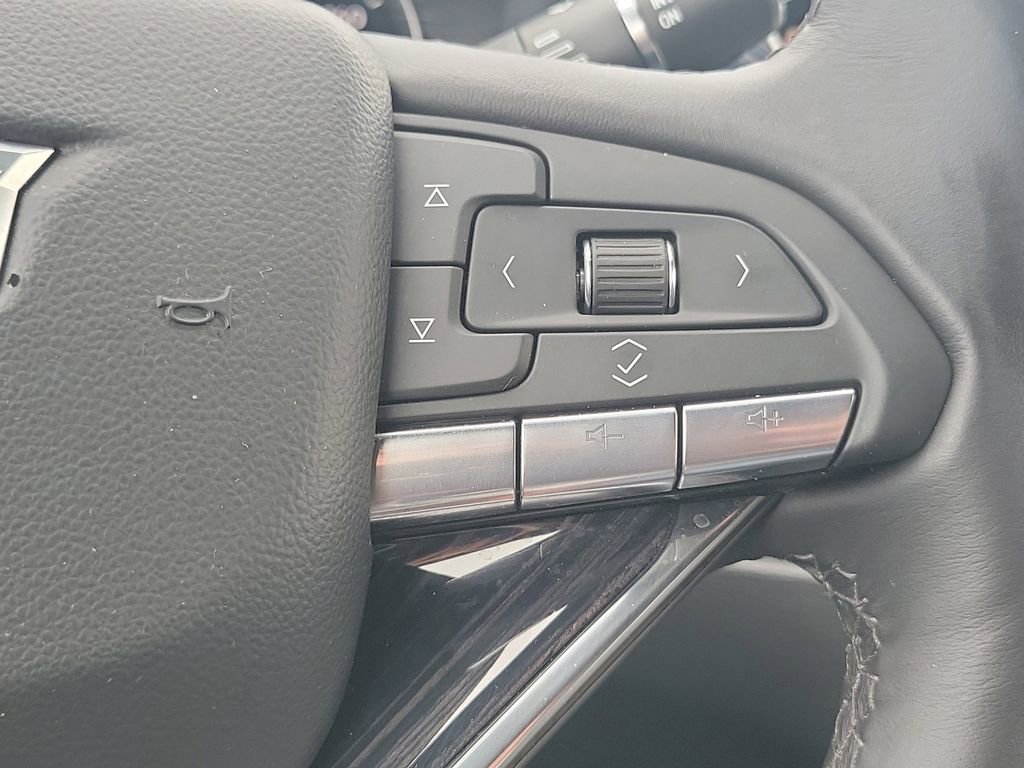 Used 2024 Cadillac XT6 Premium Luxury w/ LPO, Floor Liner Package image 13