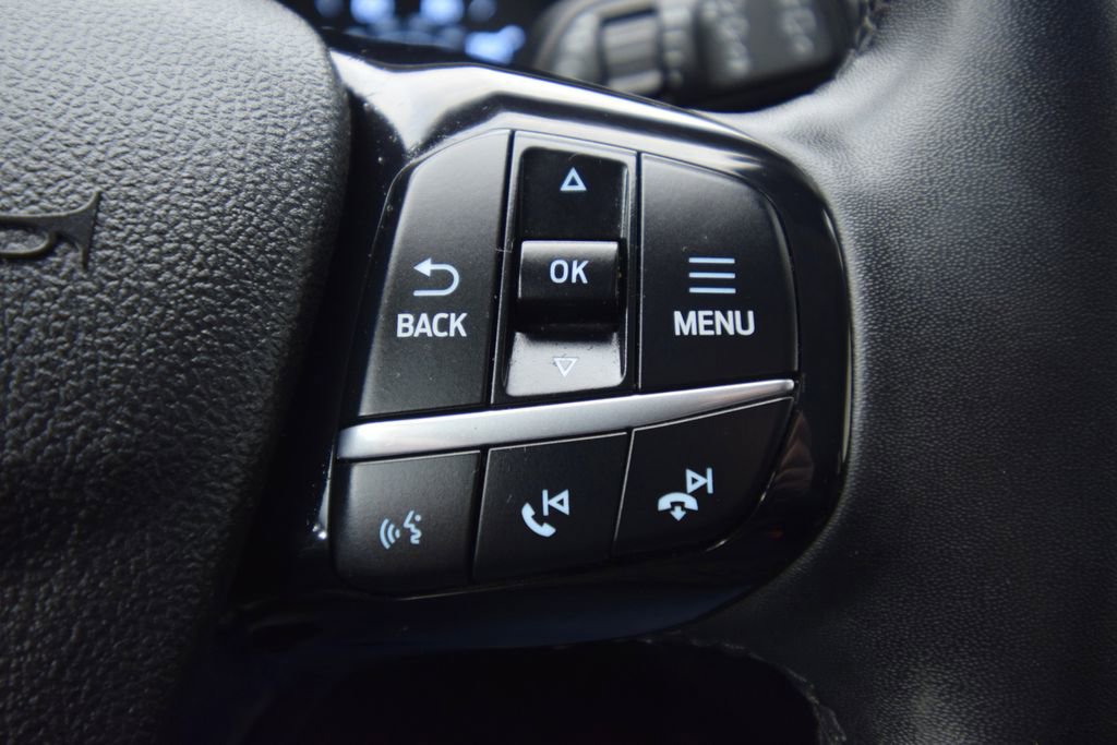 Used 2022 Ford Escape SEL image 35