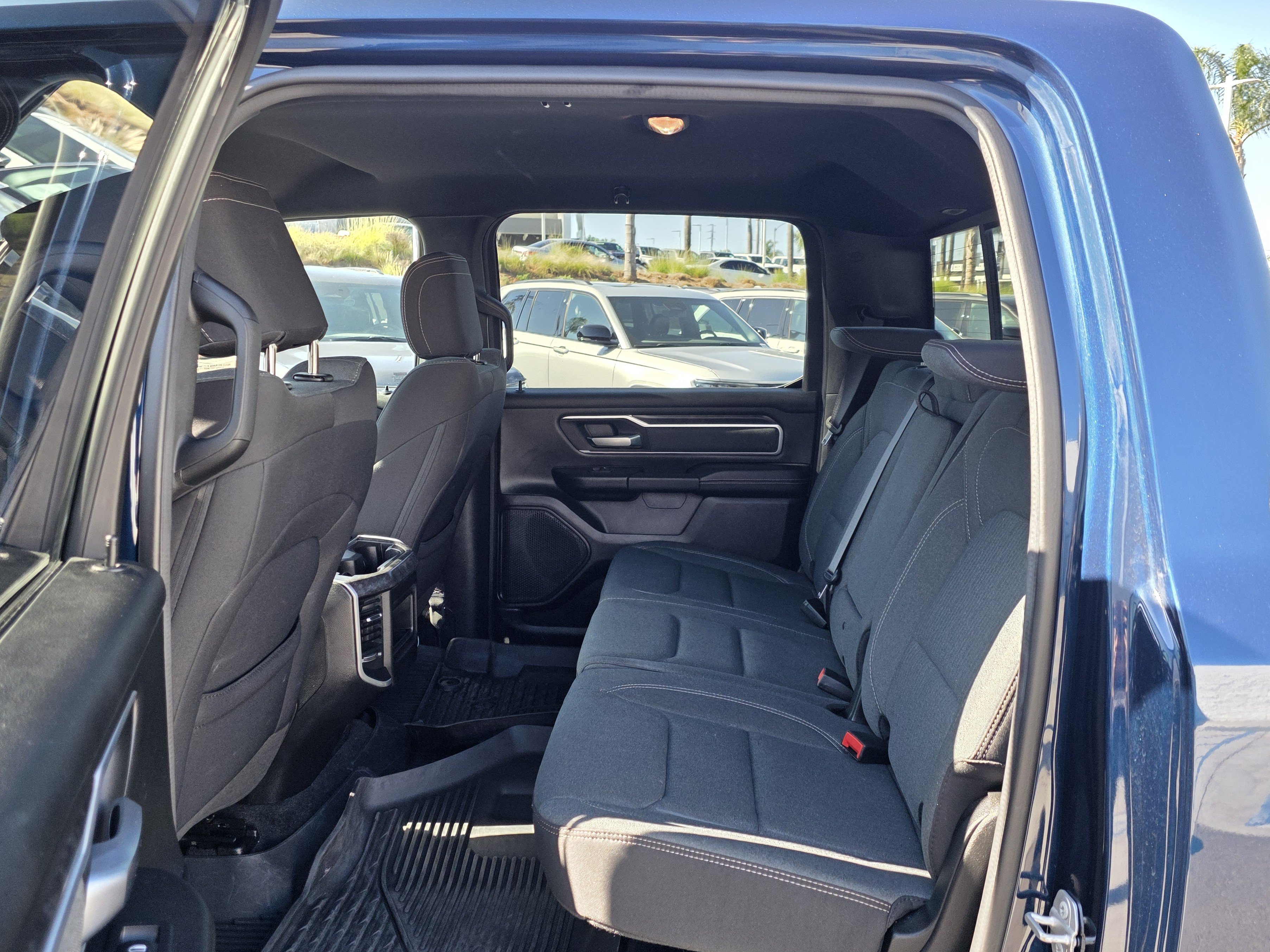Certified 2025 RAM 2500 Big Horn AWD/4WD image 17