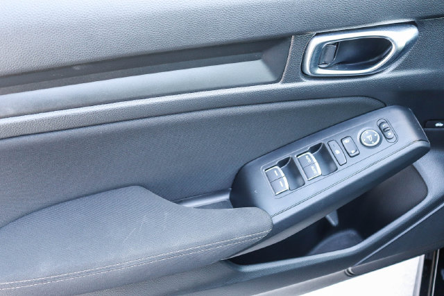 Certified 2025 Honda Civic Sport image 21