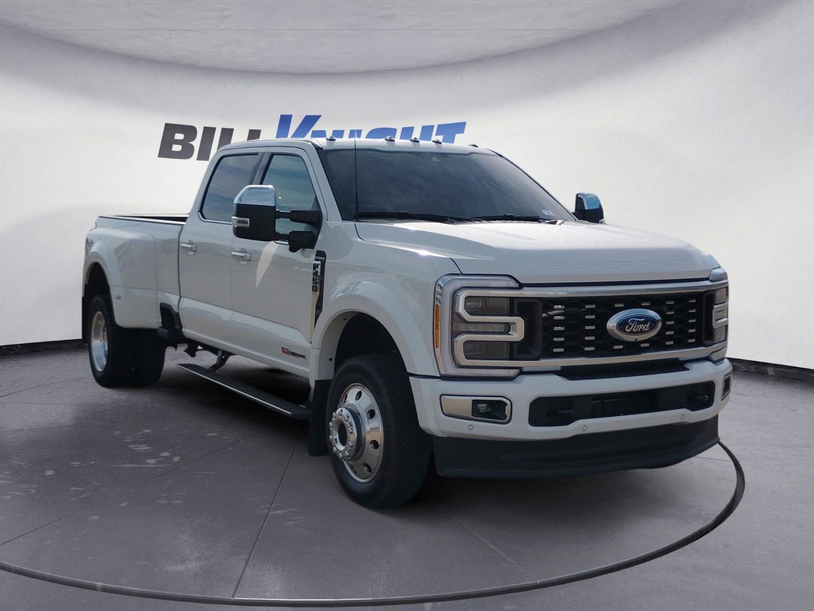Used 2025 Ford F450 Platinum w/ Platinum Plus Package image 7