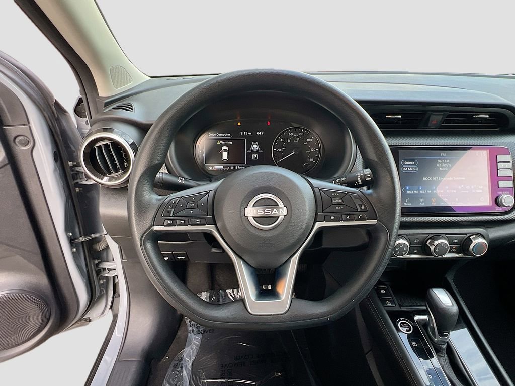 Used 2023 Nissan Kicks SV image 10