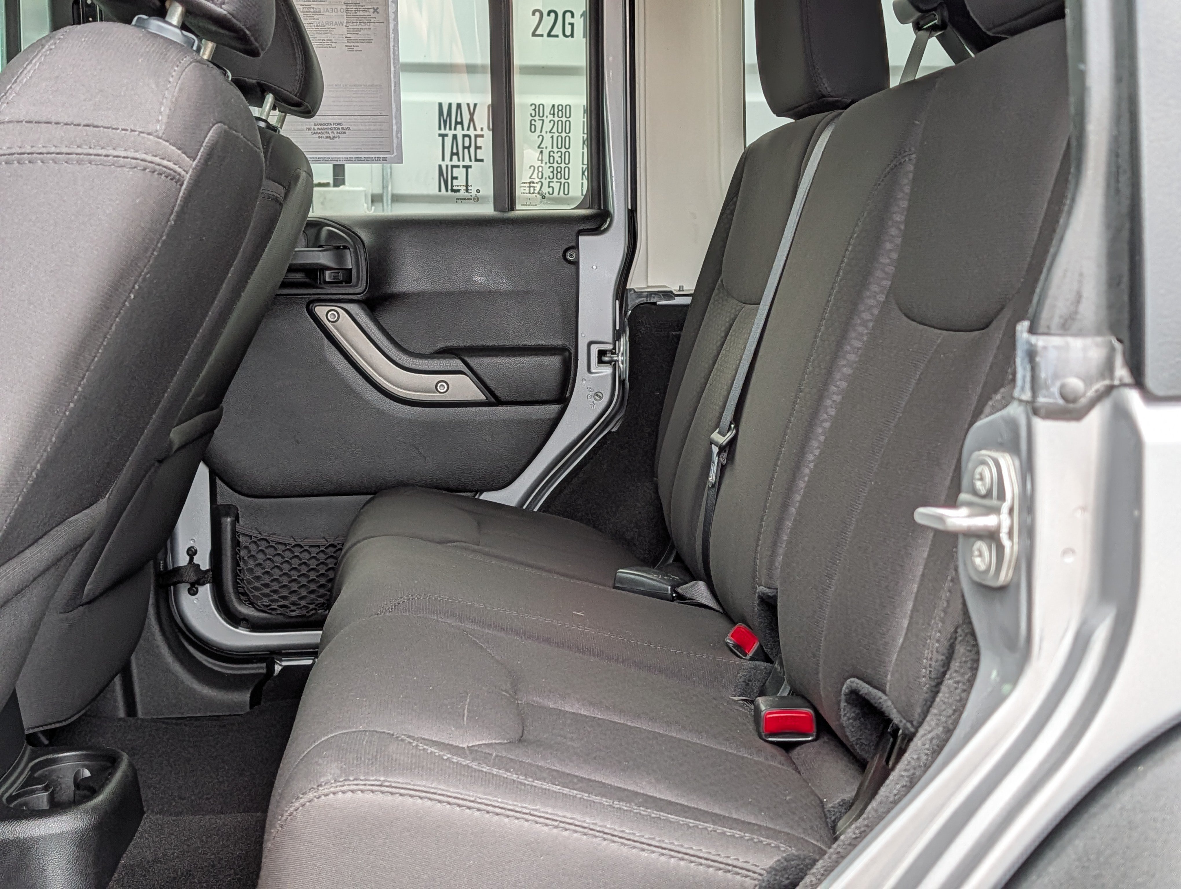 Used 2015 Jeep Wrangler Unlimited Sport w/ Quick Order Package 24S AWD/4WD image 14