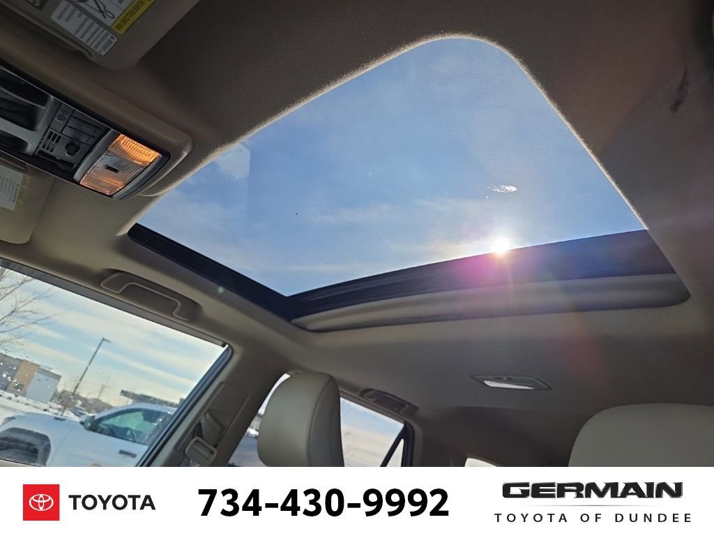 Used 2014 Toyota 4Runner SR5 Premium image 16