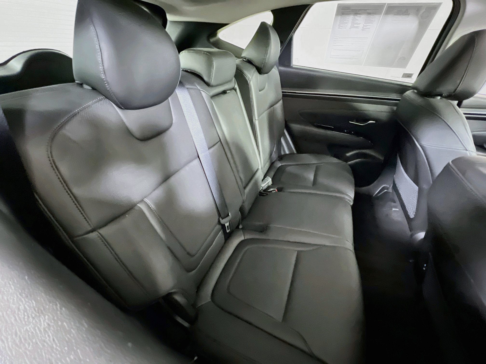 Used 2023 Hyundai Tucson Limited w/ Cargo Package AWD/4WD image 27