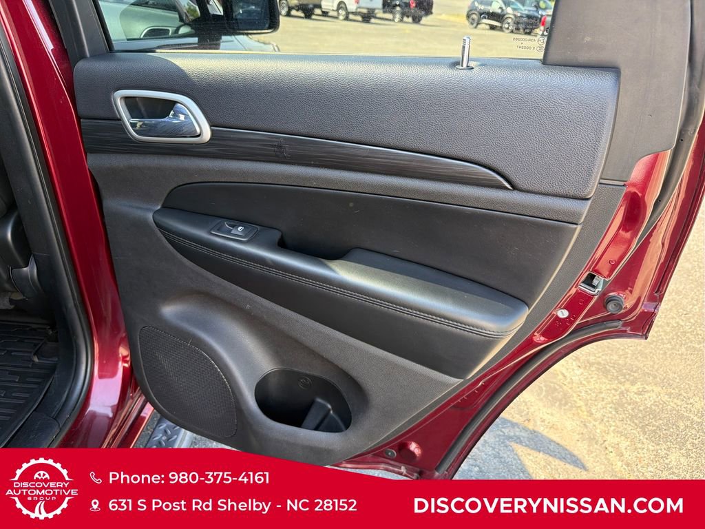 Used 2019 Jeep Grand Cherokee Altitude RWD image 37