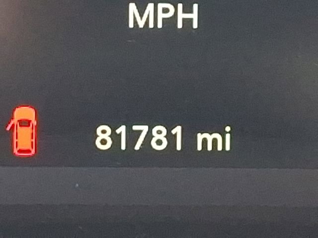 Used 2020 Chrysler Voyager LX w/ Cold Weather Group image 21