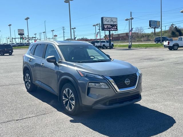 Used 2023 Nissan Rogue SV w/ SV Premium B Package image 2