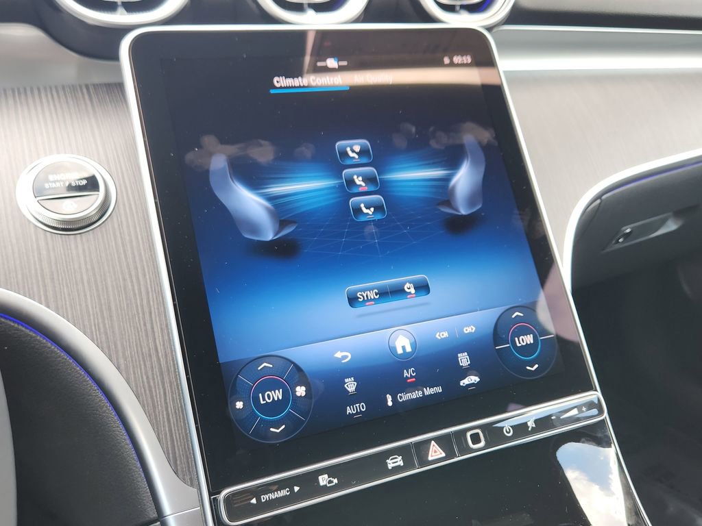 New 2025 Mercedes-Benz C 300 4MATIC Sedan image 18