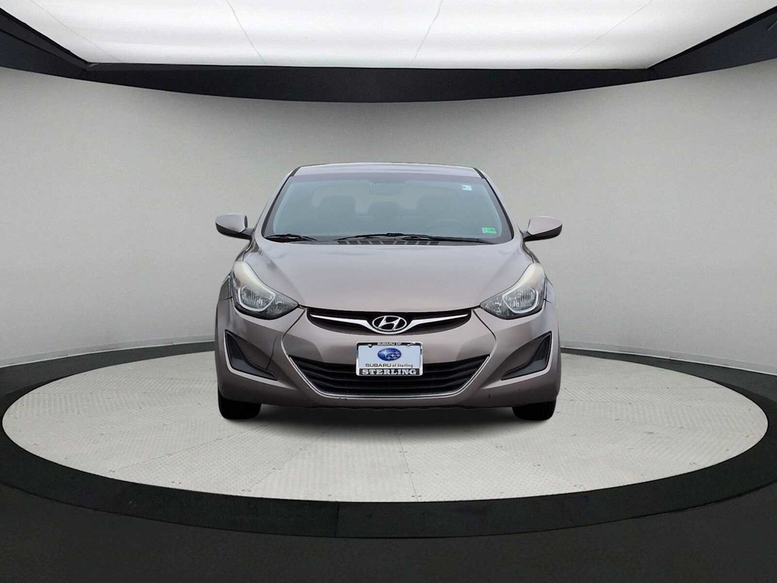 Used 2015 Hyundai Elantra SE FWD image 3