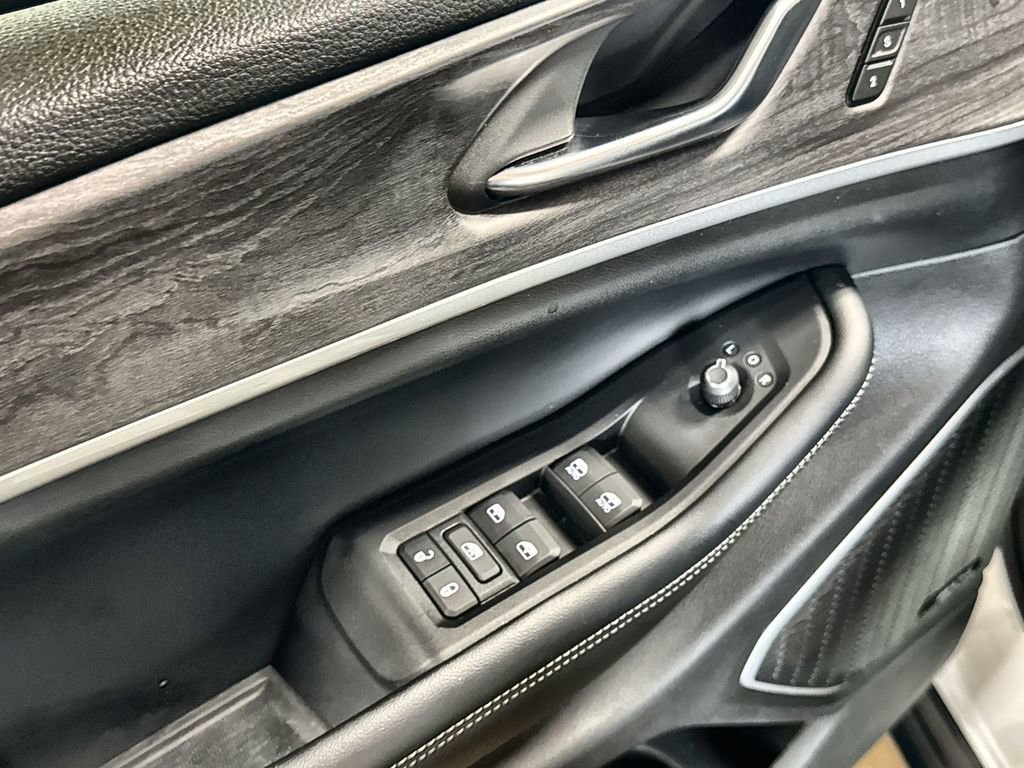 Used 2022 Jeep Grand Cherokee Limited 4xe AWD/4WD image 14